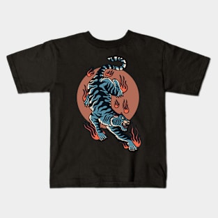 Oriental tiger vintage sunset retro red circle art flames Kids T-Shirt